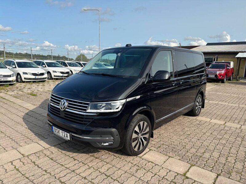 Svart Begagnad 2020 VW T6.1 Highline Van | 729 900 kr - Bild 1/4