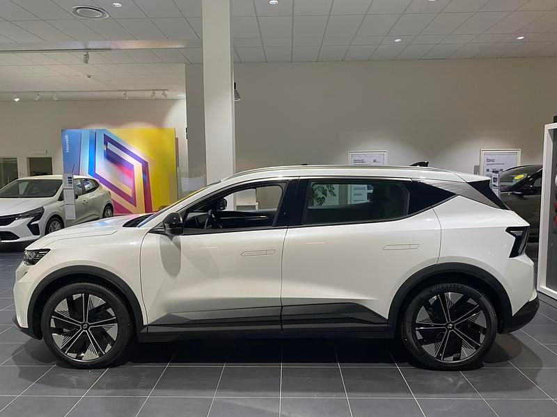 Ny Renault Scenic E-Tech 2025 Vit SUV