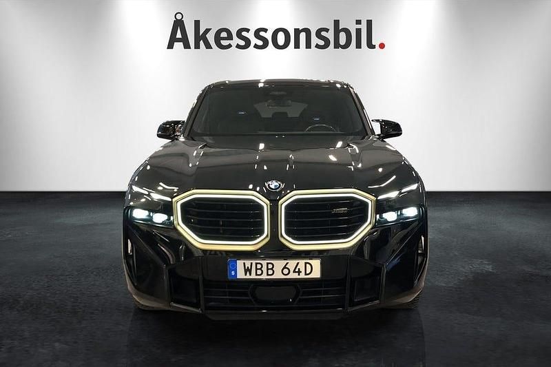 Begagnad BMW XM 653 HK (480 kW) 2023 Svart SUV