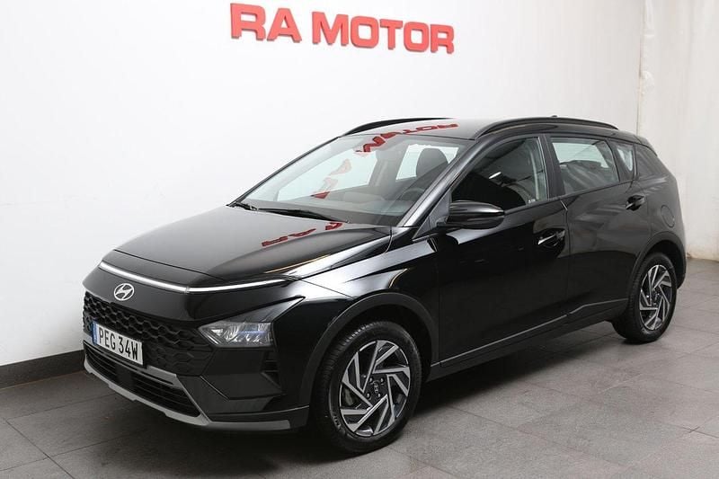 Svart Begagnad 2024 Hyundai Bayon Essential SUV | 239 900 kr - Bild 1/4