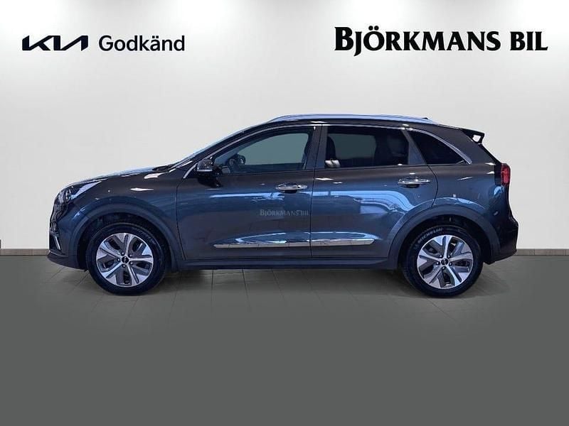 Begagnad Kia e-Niro Advance 152 kW (207 HK) 2022 Grå SUV