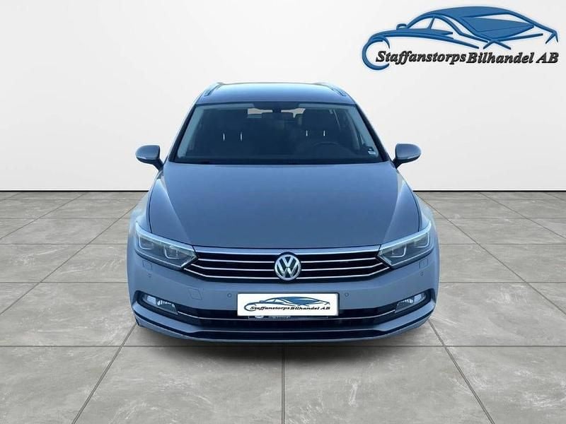 Begagnad VW Passat GT 190 HK (139 kW) 2016 Silver Kombi