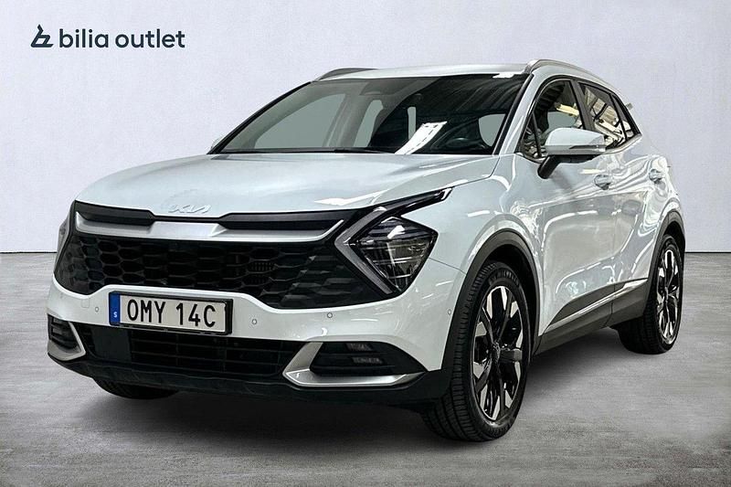 Vit Begagnad 2022 Kia Sportage 2 SUV | 359 900 kr (Bra pris) - Bild 1/4