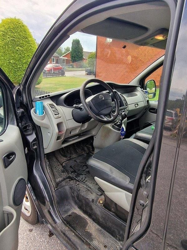 Begagnad 2011 Nissan Primastar Minibuss | 65 000 kr - Bild 1/4