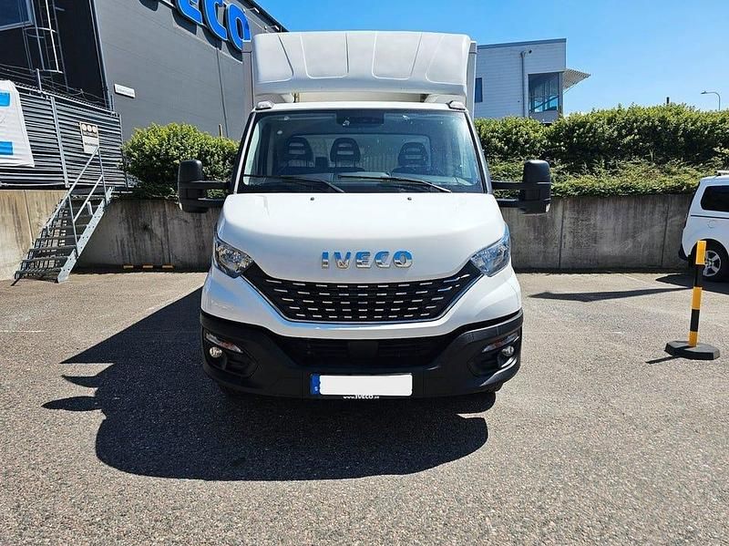 Begagnad Iveco Daily 136 HK (100 kW) 2024 Vit Pickup
