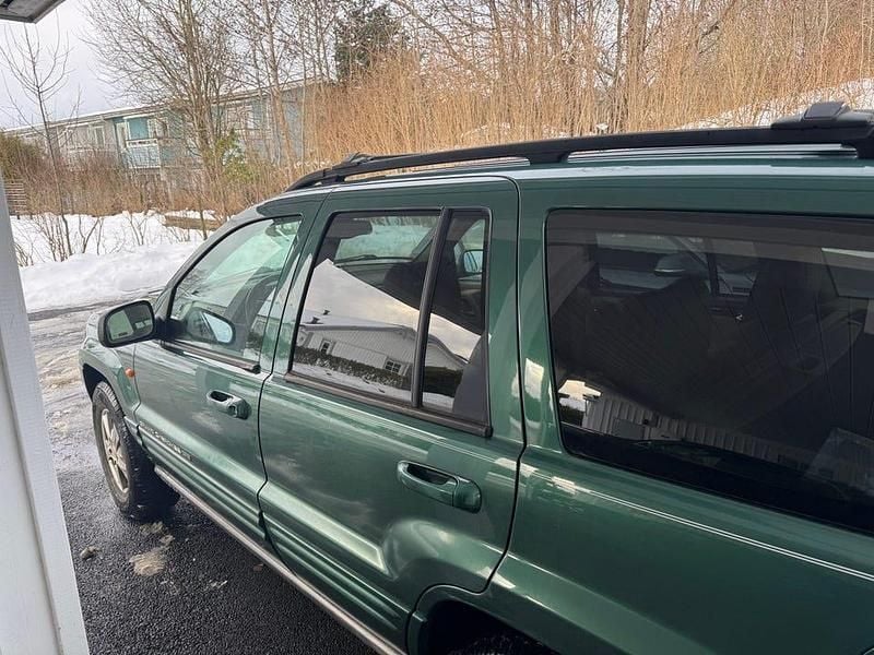 Begagnad Jeep Grand Cherokee 220 HK (161 kW) 2000 SUV