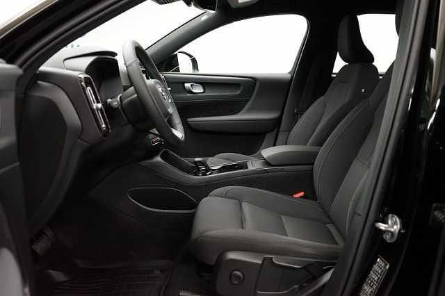 Begagnad Volvo XC40 299 kW (407 HK) 2023 SUV