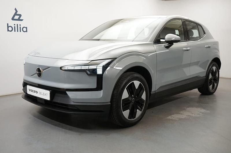 Grå Begagnad 2024 Volvo EX30 Core SUV | 319 900 kr - Bild 1/3