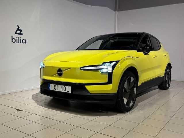Gul Begagnad 2023 Volvo EX30 Plus SUV | 359 900 kr (Marknadspris) - Bild 1/3