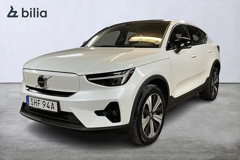 Vit Begagnad 2022 Volvo C40 Plus SUV | 369 900 kr (Marknadspris) - Bild 1/3