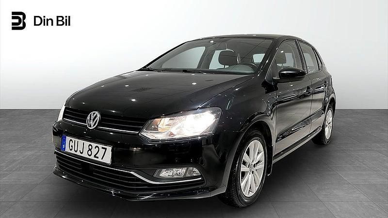 Begagnad VW Polo Comfortline 90 HK (66 kW) 2017 Svart Halvkombi