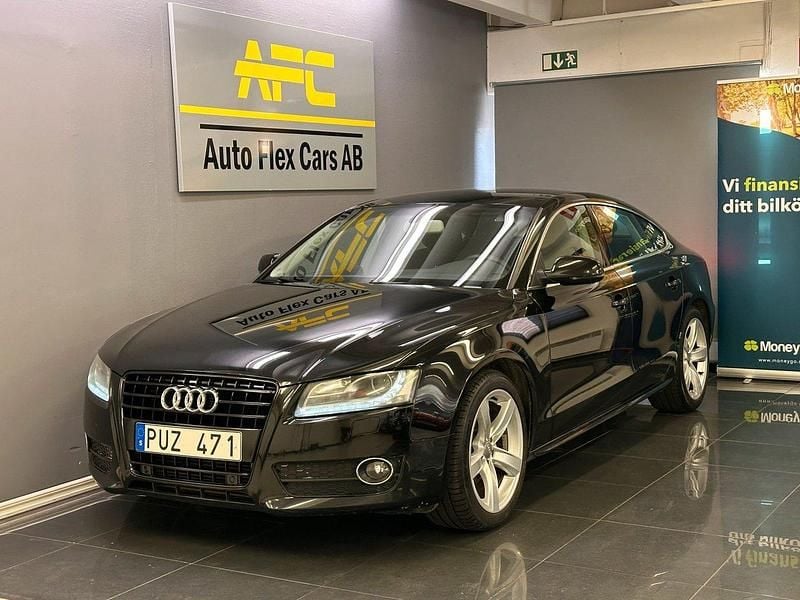 Svart Begagnad 2011 Audi A5 Sportback Comfort Halvkombi | 84 900 kr (Bra pris) - Bild 1/4