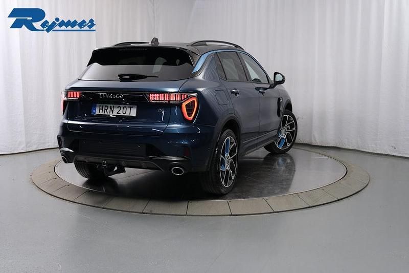 Begagnad Lynk & Co 01 180 HK (132 kW) 2023 Blå SUV