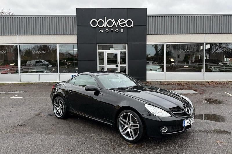 Svart Begagnad 2008 Mercedes SLK200 Cab | 129 900 kr (Superpris) - Bild 1/4