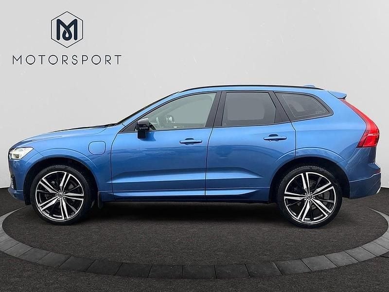 Begagnad Volvo XC60 R-Design 303 HK (222 kW) 2020 Blå SUV