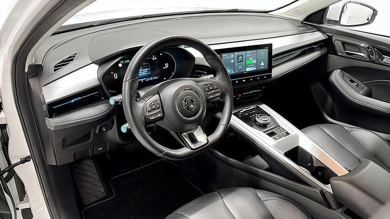 Begagnad MG MG5 EV 150 kW (204 HK) 2022 Vit (white) Kombi