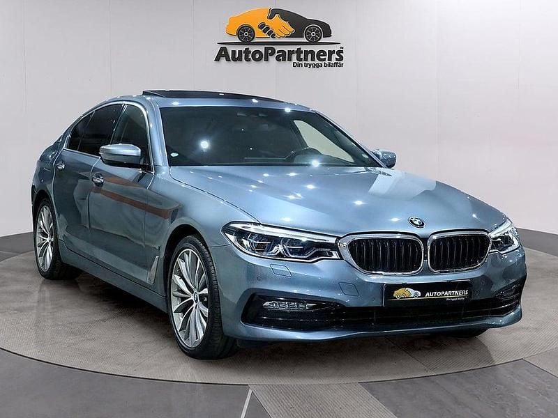 Begagnad BMW 530e iPerformance 184 HK (135 kW) 2018 Blå Sedan