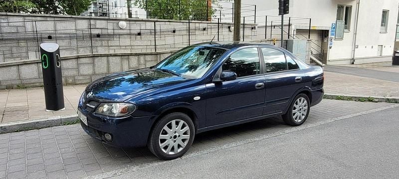 Blå Begagnad 2006 Nissan Almera Sedan | 20 000 kr (Lite dyr) - Bild 1/4