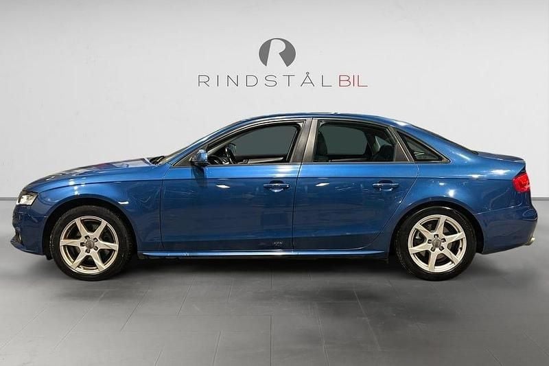 Begagnad Audi A4 180 HK (132 kW) 2011 Blå Sedan
