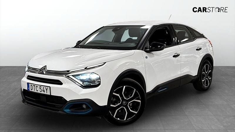 Vit Begagnad 2022 Citroën e-C4 Feel Halvkombi | 179 900 kr (Bra pris) - Bild 1/4