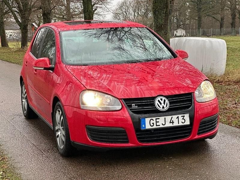 Classic röd Begagnad 2007 VW Golf VI GT Halvkombi | 64 900 kr (Marknadspris) - Bild 1/4
