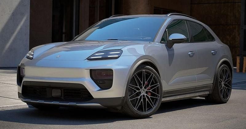 Begagnad Porsche Macan 330 kW (449 HK) 2025 Silver SUV