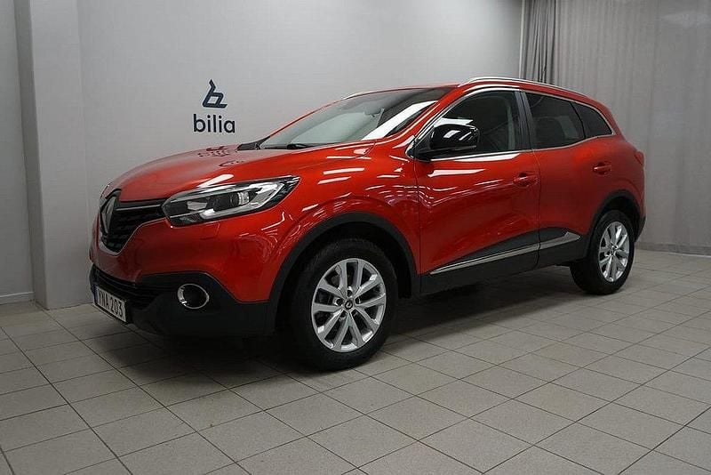 Röd Begagnad 2018 Renault Kadjar LIMITED SUV | 164 000 kr (Marknadspris) - Bild 1/3