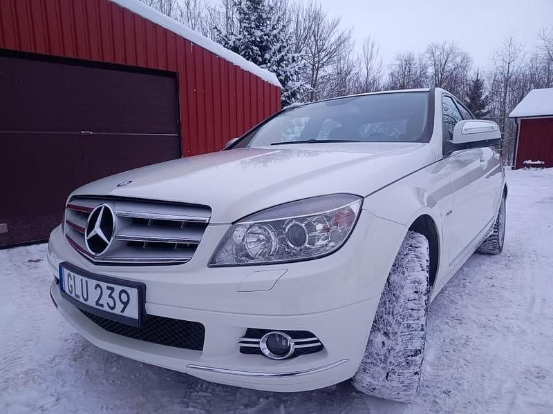 Begagnad Mercedes C180 156 HK (114 kW) 2008 Sedan