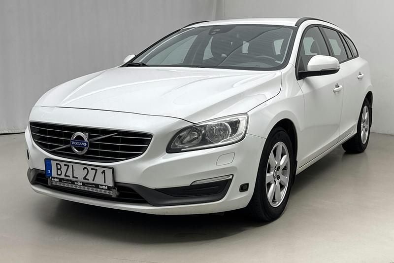Vit Begagnad 2014 Volvo V60 Kombi | 79 000 kr (Superpris) - Bild 1/4