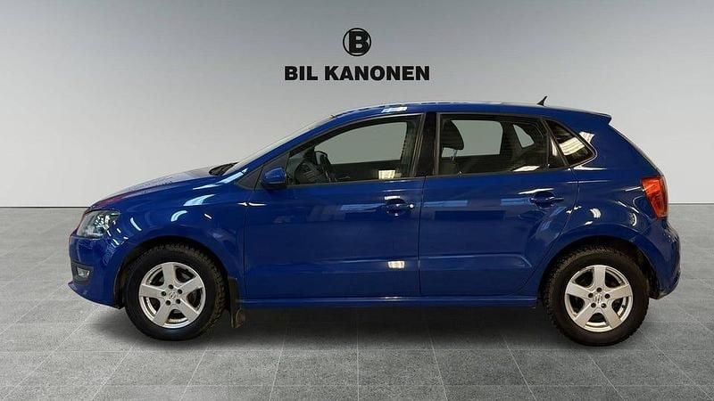 Begagnad VW Polo 91 HK (66 kW) 2012 Blå Halvkombi