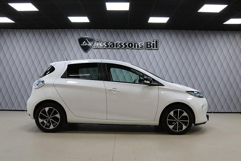 Vit Begagnad 2018 Renault Zoe Halvkombi | 99 000 kr (Marknadspris) - Bild 1/4