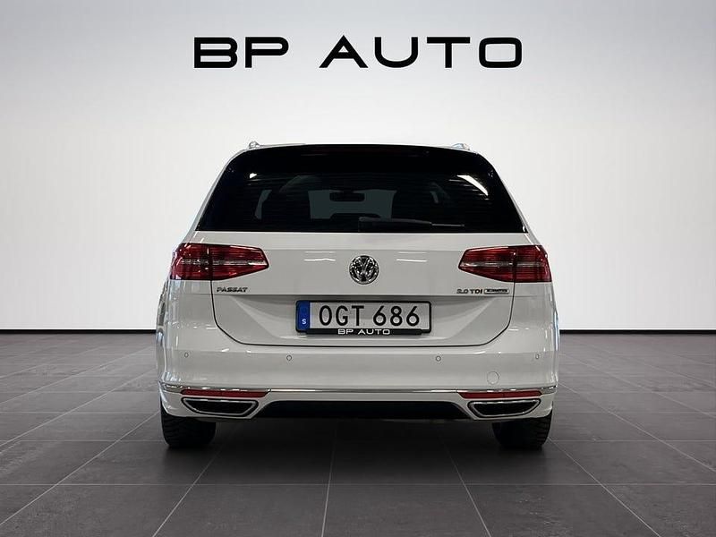 Begagnad VW Passat GT 190 HK (139 kW) 2017 Vit