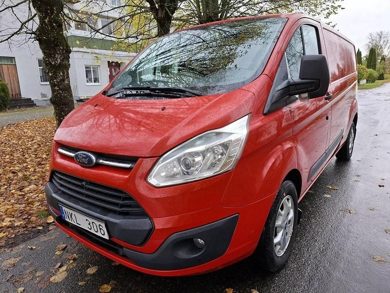 Röd Begagnad 2013 Ford Transit Custom | 69 900 kr (Bra pris) - Bild 1/1