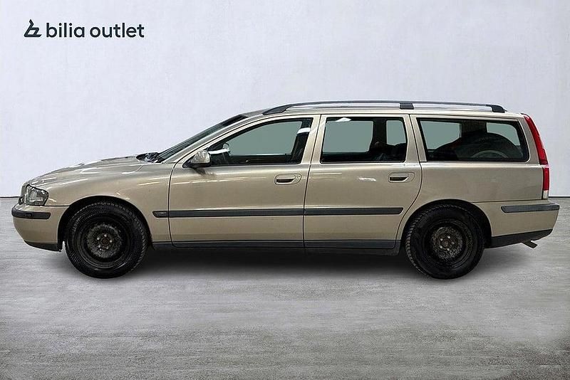 Begagnad Volvo V70 140 HK (102 kW) 2002 Lbrun Kombi