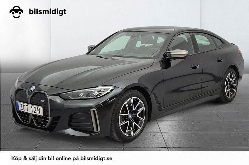 Svart Begagnad 2022 BMW i4 M Sport Sedan | 518 800 kr (Bra pris) - Bild 1/3