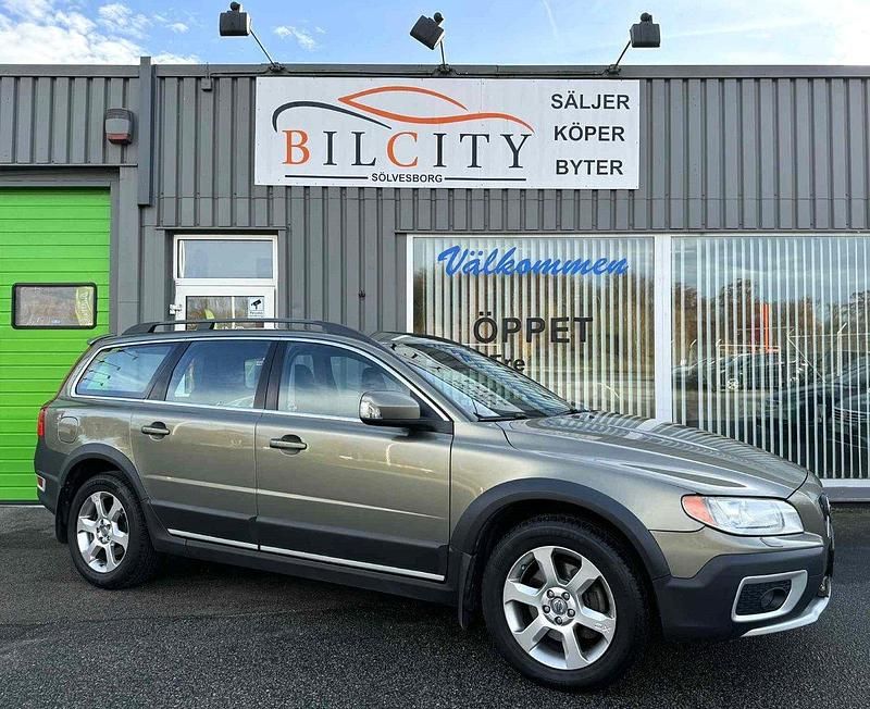 Grön Begagnad 2011 Volvo XC70 Summum Kombi | 93 900 kr (Bra pris) - Bild 1/4