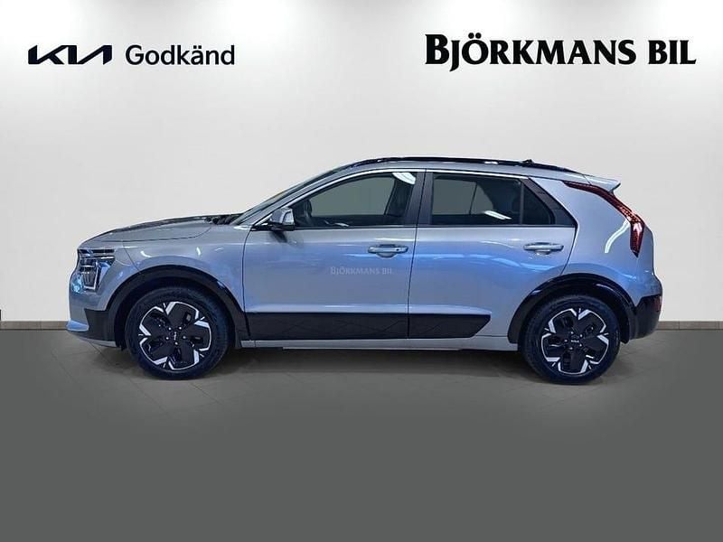 Begagnad Kia e-Niro 150 kW (204 HK) 2022 Grå SUV
