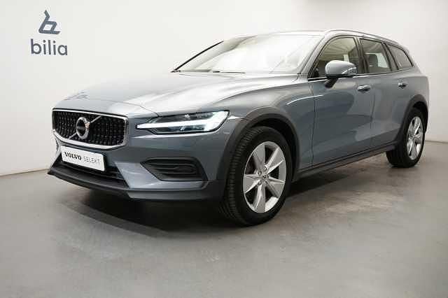Begagnad 2022 Volvo V60 CC Kombi | 349 900 kr (Marknadspris) - Bild 1/3