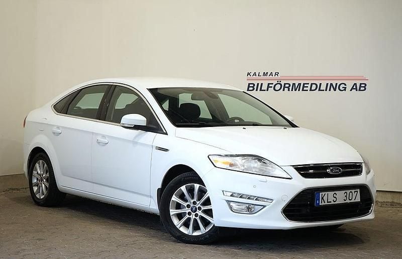 Begagnad Ford Mondeo Business Edition 116 HK (85 kW) 2012 Vit Halvkombi
