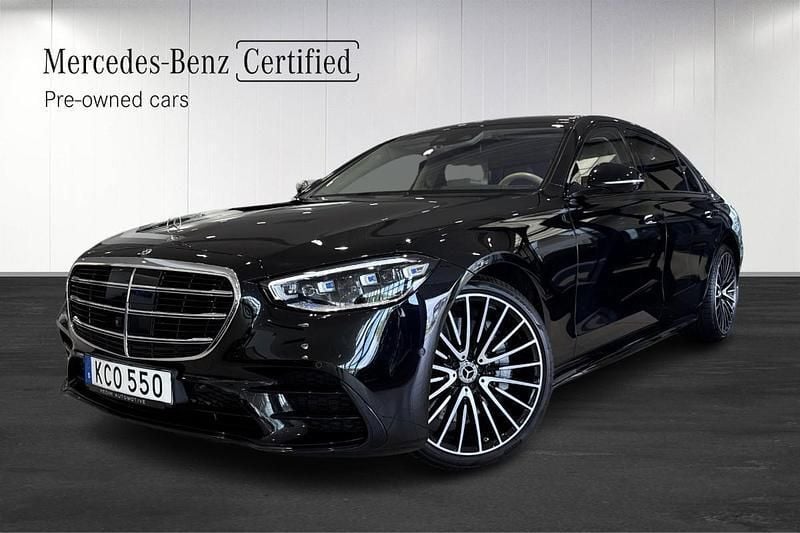 Svart (black) Begagnad 2021 Mercedes S400 Sedan | 1 150 000 kr - Bild 1/4