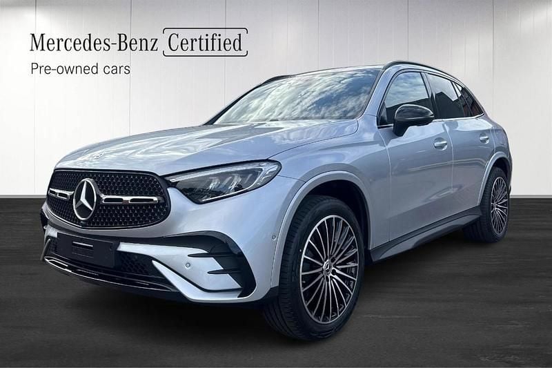 Ny 2025 Mercedes GLC300e Advanced SUV | 789 900 kr (Bra pris) - Bild 1/4
