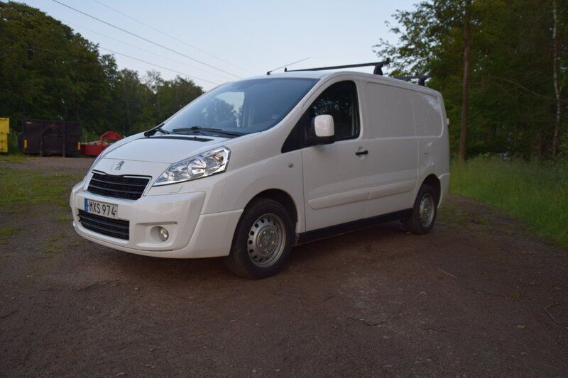 Vit Begagnad 2015 Peugeot Expert Van | 49 900 kr (Bra pris) - Bild 1/4