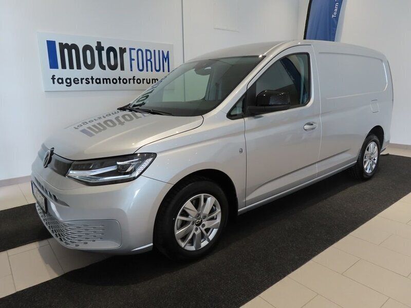 Silver Begagnad 2023 VW Caddy Maxi Minibuss | 359 900 kr - Bild 1/4