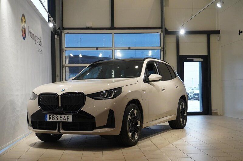 Grå/silver Begagnad 2024 BMW X3 Efficient Dynamics SUV | 875 900 kr (Lite dyr) - Bild 1/4