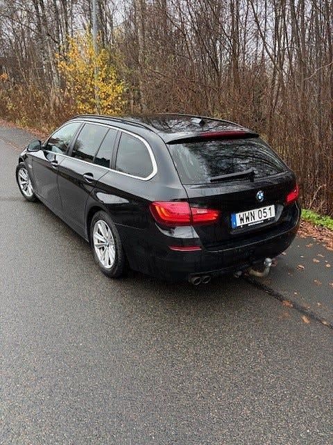 Begagnad 2014 BMW 520 Kombi | 94 000 kr (Bra pris) - Bild 1/4