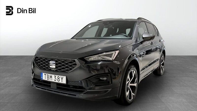 Grå (urano grey) Begagnad 2021 Seat Tarraco SUV | 329 900 kr - Bild 1/4