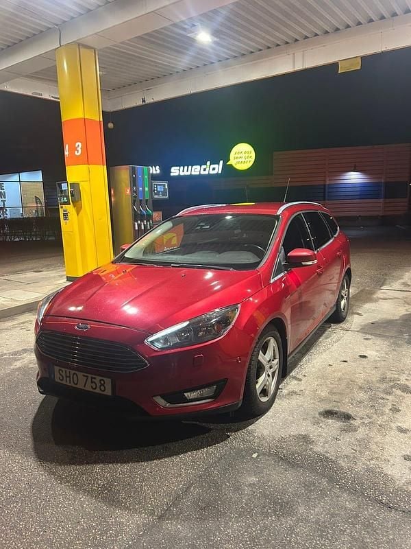 Begagnad 2015 Ford Focus Kombi | 59 000 kr (Bra pris) - Bild 1/4