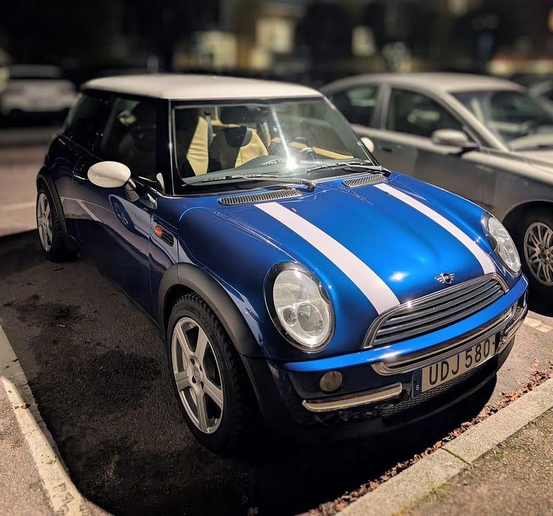 Begagnad Mini Cooper 116 HK (85 kW) 2003 Halvkombi