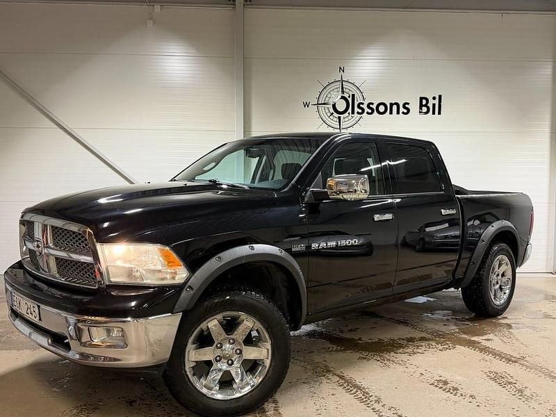 Silver Begagnad 2012 RAM 1500 Pickup | 199 900 kr (Marknadspris) - Bild 1/4
