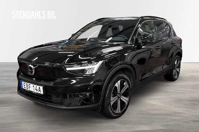 Begagnad Volvo XC40 Single Motor 175 kW (238 HK) 2023 Svart SUV